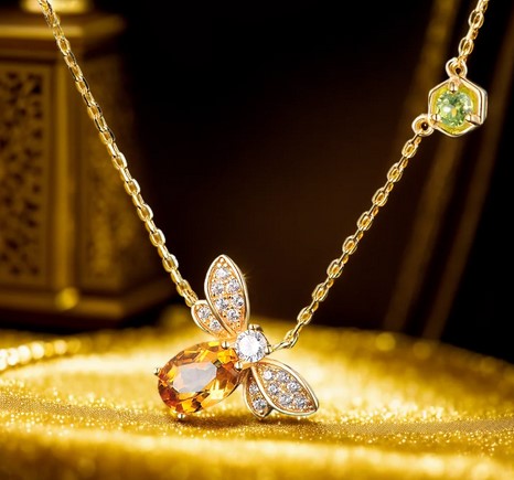 Be my Bee 𖤣𖥧𖡼