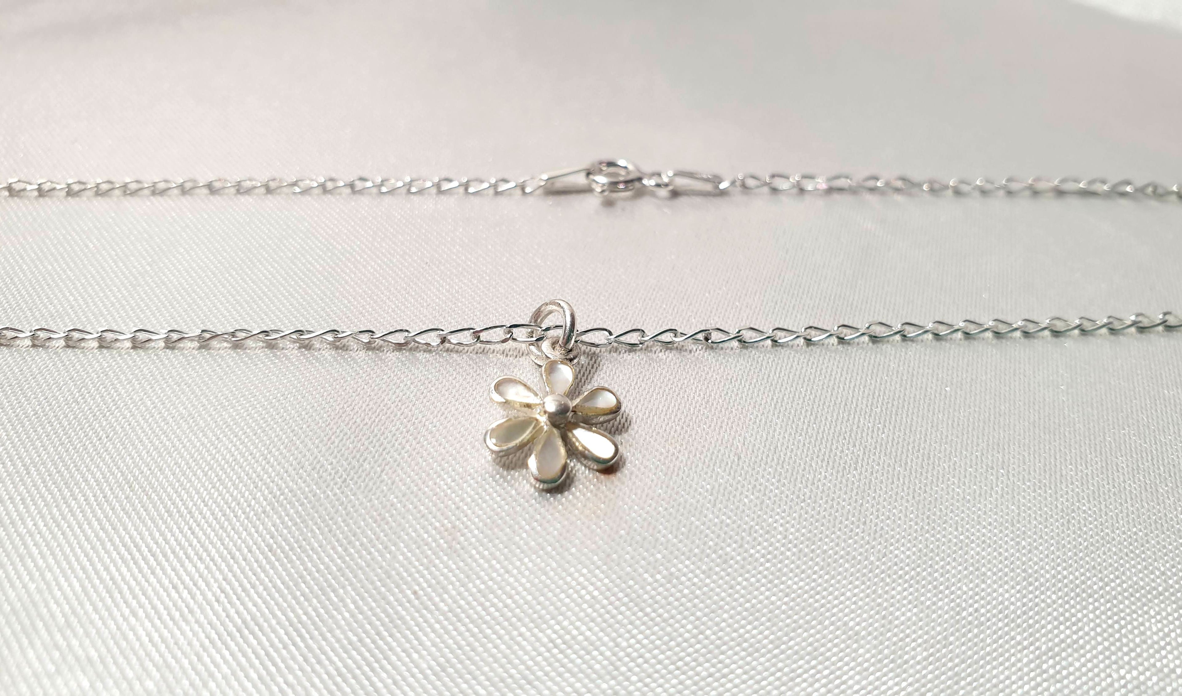 Mother Of Pearl Nacre Flower Necklace: Sterling Silver Floral Pendant with the Chain