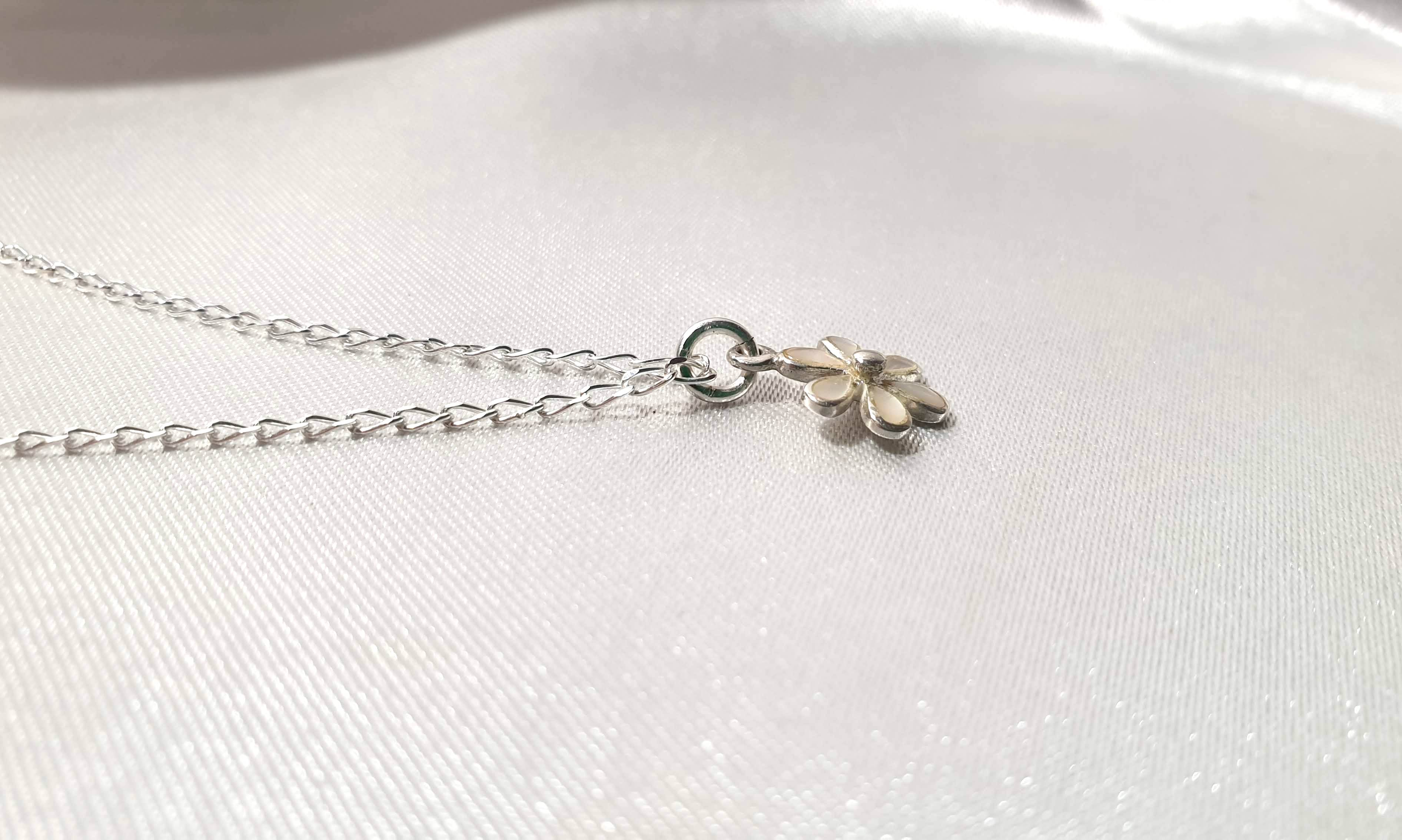 Mother Of Pearl Nacre Flower Necklace: Sterling Silver Floral Pendant with the Chain