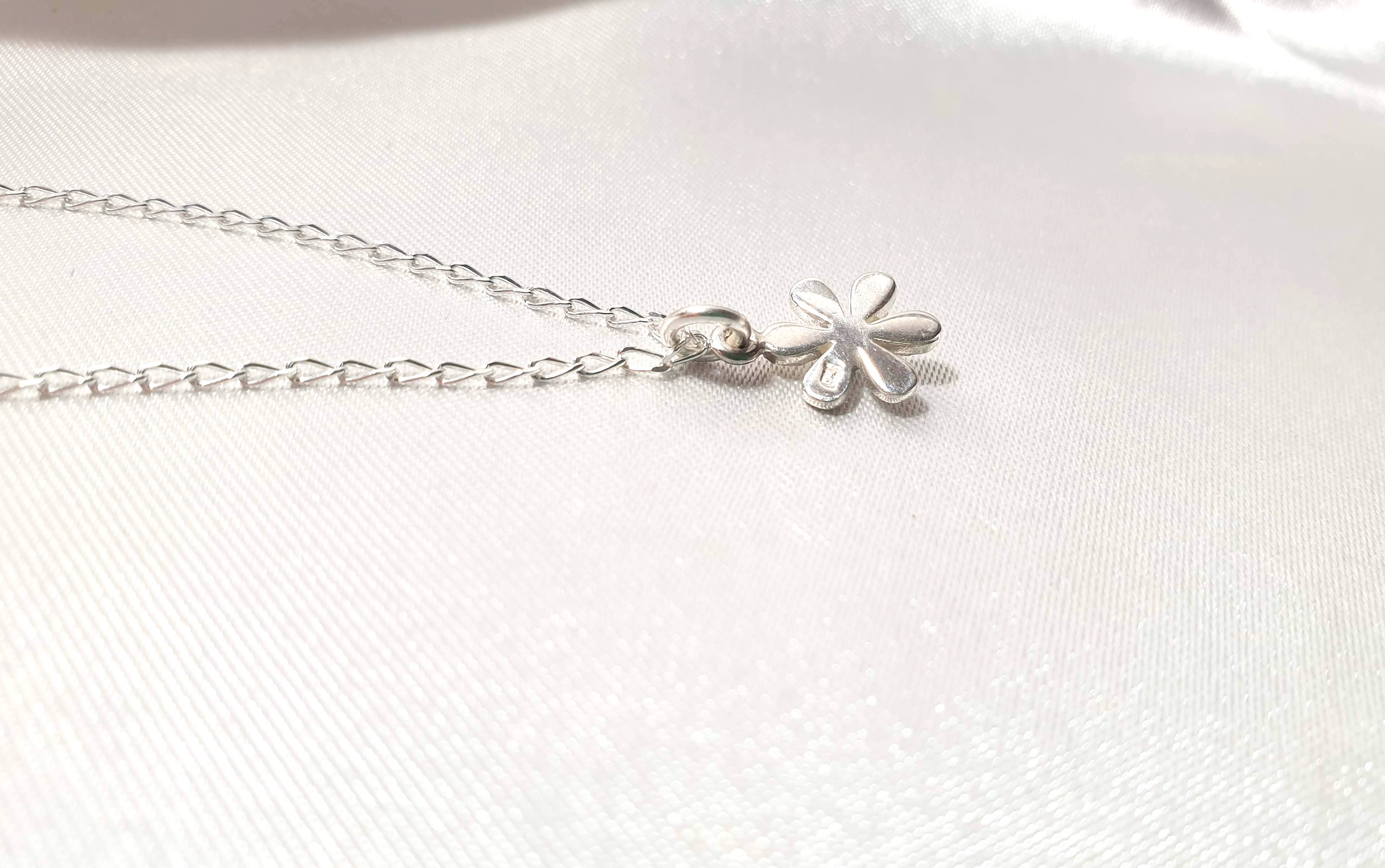 Mother Of Pearl Nacre Flower Necklace: Sterling Silver Floral Pendant with the Chain