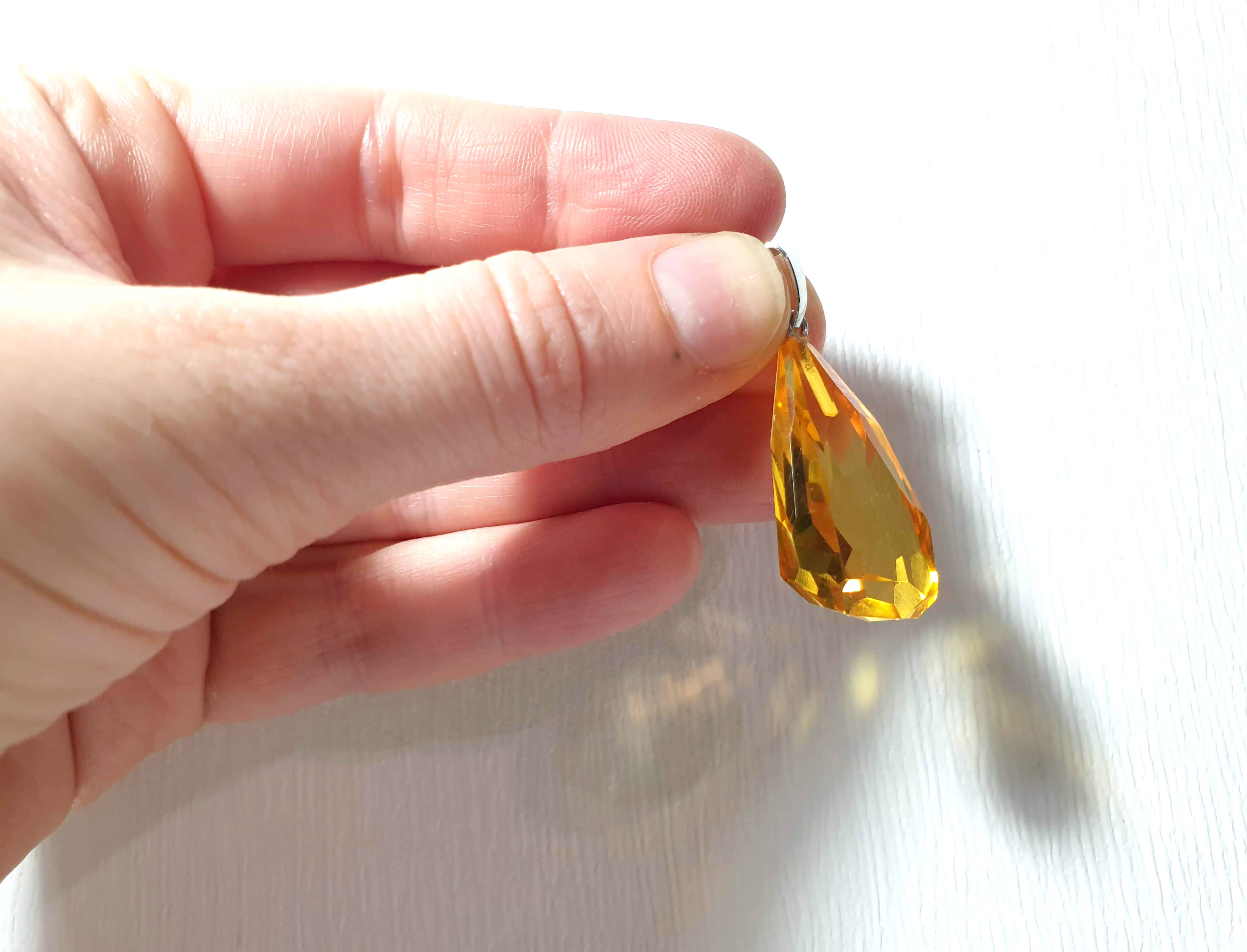 Faceted lemon amber pendant, natural diamond-cut gemstone with strerling silver 925