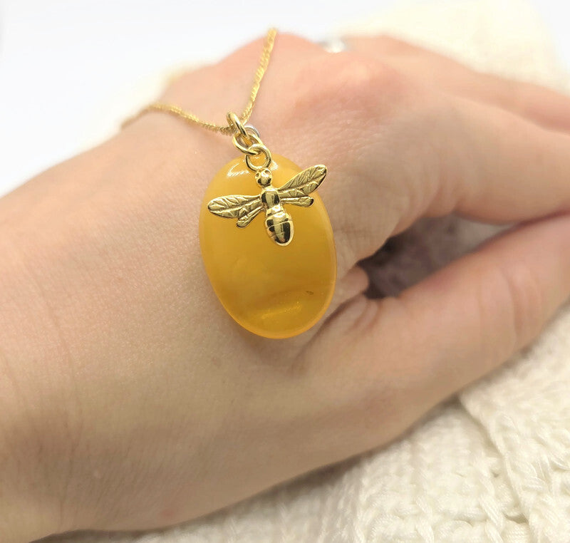 Baltic Amber Necklace – Hand Carved Amber Pendant with Bee Charm | Adjustable Chain