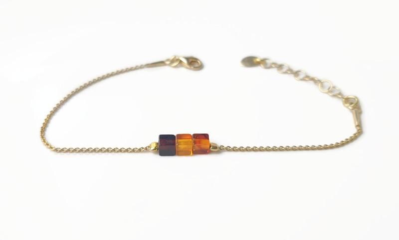 Baltic Amber Bracelet – Minimalist Gold Plated Silver Link with Multicolor Amber Beads