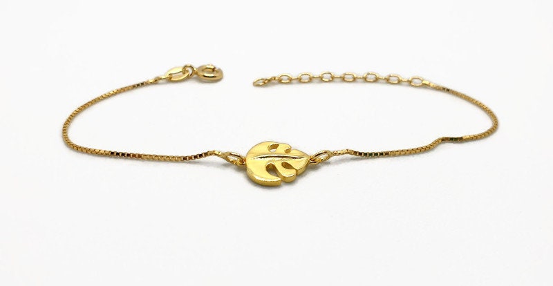 Gold Plated Leaf Bracelet – Minimalist Silver Jewelry With Adjustable Box Chain