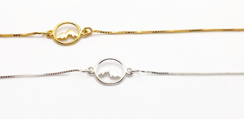 Gold Plated Mountain Necklace – Minimalist Travel Jewelry With Adjustable Chain