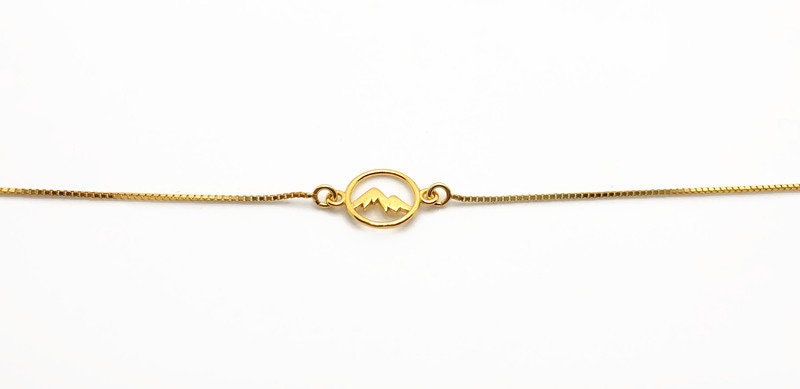 Gold Plated Mountain Necklace – Minimalist Travel Jewelry With Adjustable Chain