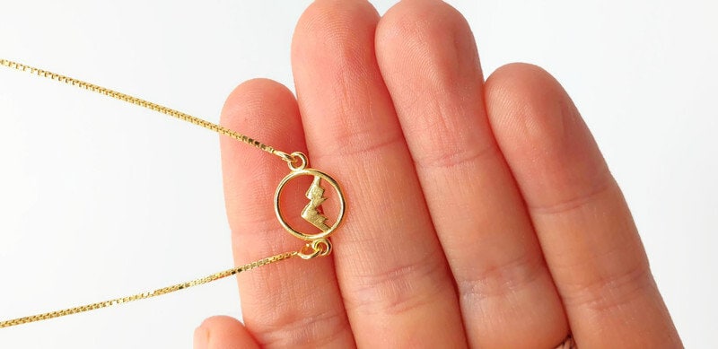 Gold Plated Mountain Necklace – Minimalist Travel Jewelry With Adjustable Chain