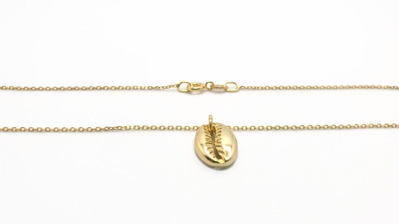 Scallop Sea Shell Necklace – Delicate Shell Pendant Necklace With Sterling Silver Chain