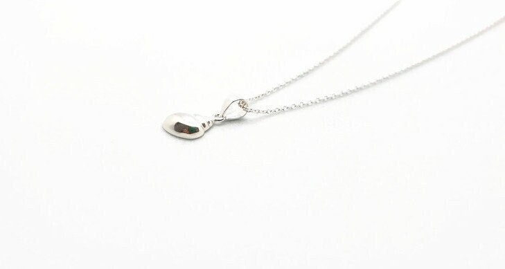 Sterling Silver Necklace - Scallop Shell Pendant | Beach Jewelry, Mermaid Style