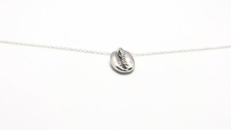 Scallop Sea Shell Necklace – Delicate Shell Pendant Necklace With Sterling Silver Chain