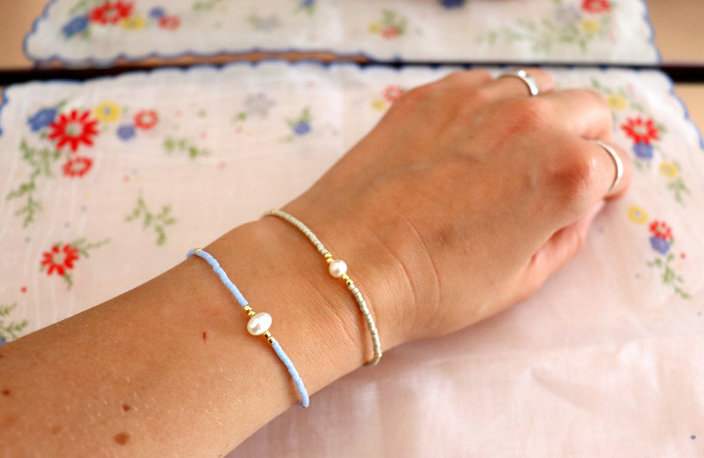 Cultivated Pearl Bracelet – Japanese Seed Beads | Adjustable String Bracelet, Minimalist Boho Style