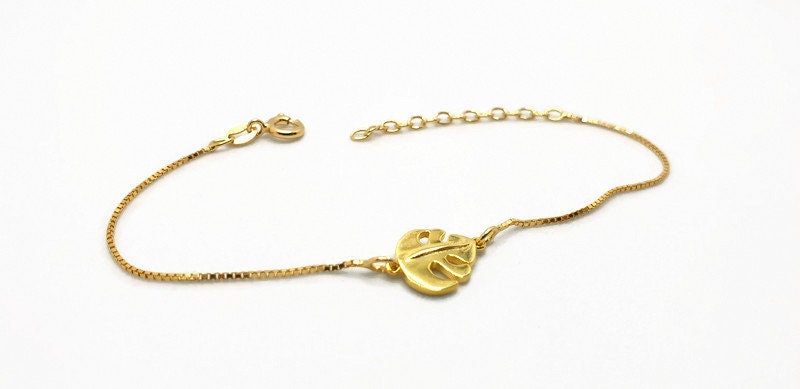 Gold Plated Leaf Bracelet – Minimalist Silver Jewelry With Adjustable Box Chain