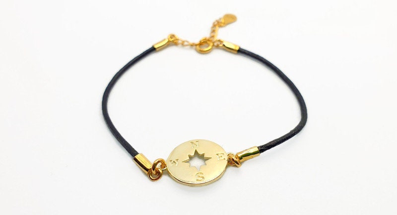 Wind Rose Bracelet – Adjustable Silver Or Gold Plated Leather Cord Jewelry