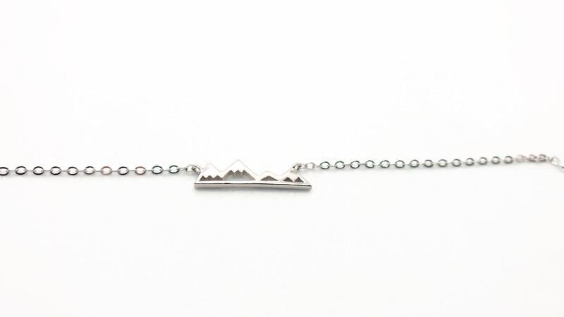 Mountain Peaks Bracelet - Sterling Silver Travel Inspired Link Charm Jewelry