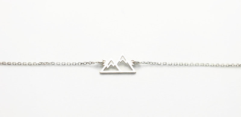 Bracelet Mountain Peaks Minimalist, Sterling Silver Travel Inspired Jewelry, Hiking Climbing Adventure Link Charm Bracelet