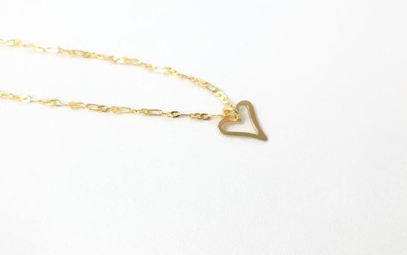 Heart Gold Plated Silver Pendanr Necklace, Delicate Romantic love Gift for Her