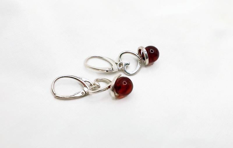 Baltic Amber Earrings – Sterling Silver Amber Heart Dangle with Cognac Drops