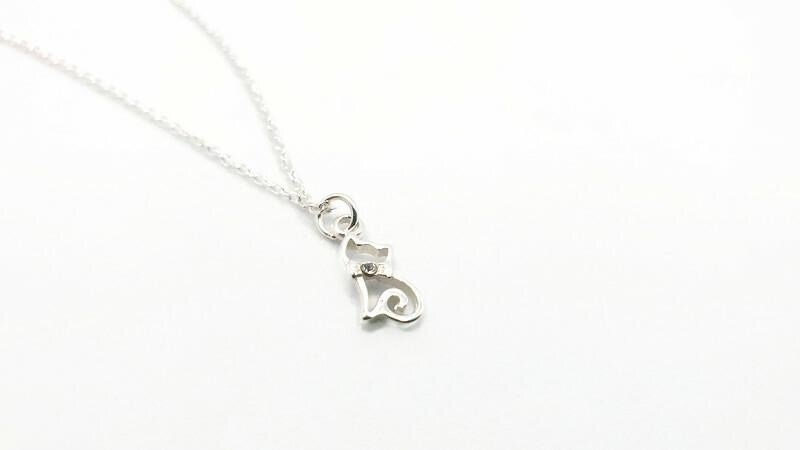 Sterling Silver Cat Pendant Necklace: Minimalist Animal Charm