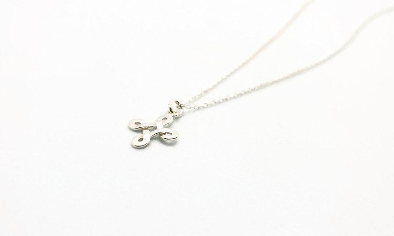 Celtic Knot Necklace: Gold-Plated Silver Trinity Pendant