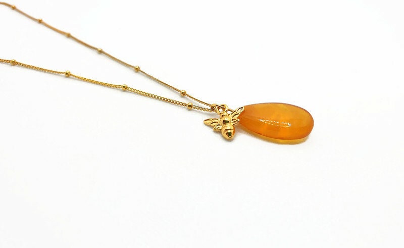 Yolk Butterscotch Honey Amber Pendant Necklace with Bee Charm, Nature Inspired Baltic Amber Jewelry