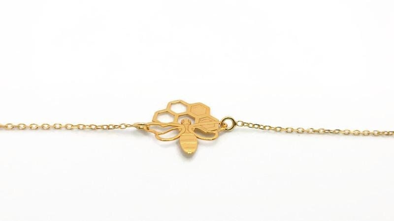 Gold Plated Honeycomb Bee Charm Bracelet: Delicate Cable Chain