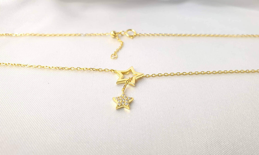 Magic Star Necklace and Stud Earrings Set in Gold Plated Silver and cubic circonia: Minimalist Celestial Jewelry