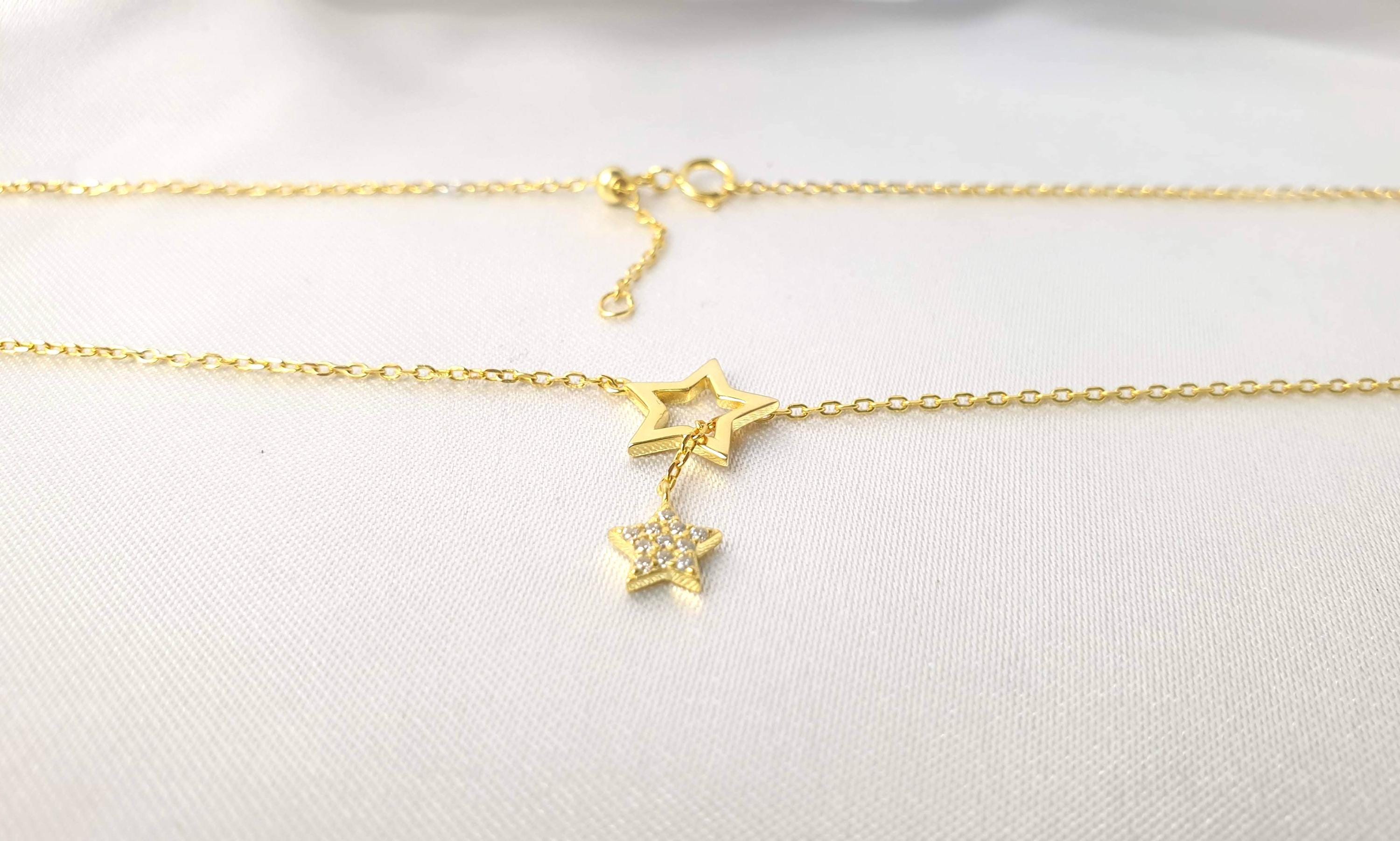 Magic Star Necklace and Stud Earrings Set in Gold Plated Silver and cubic circonia: Minimalist Celestial Jewelry