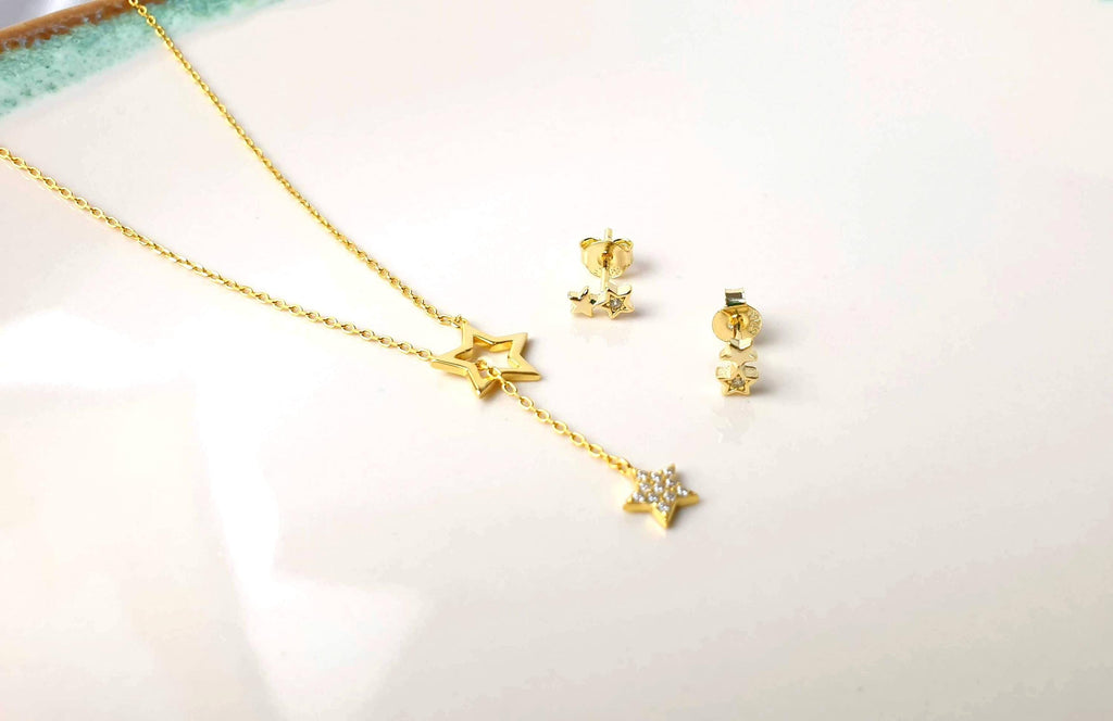 Magic Star Necklace and Stud Earrings Set in Gold Plated Silver and cubic circonia: Minimalist Celestial Jewelry